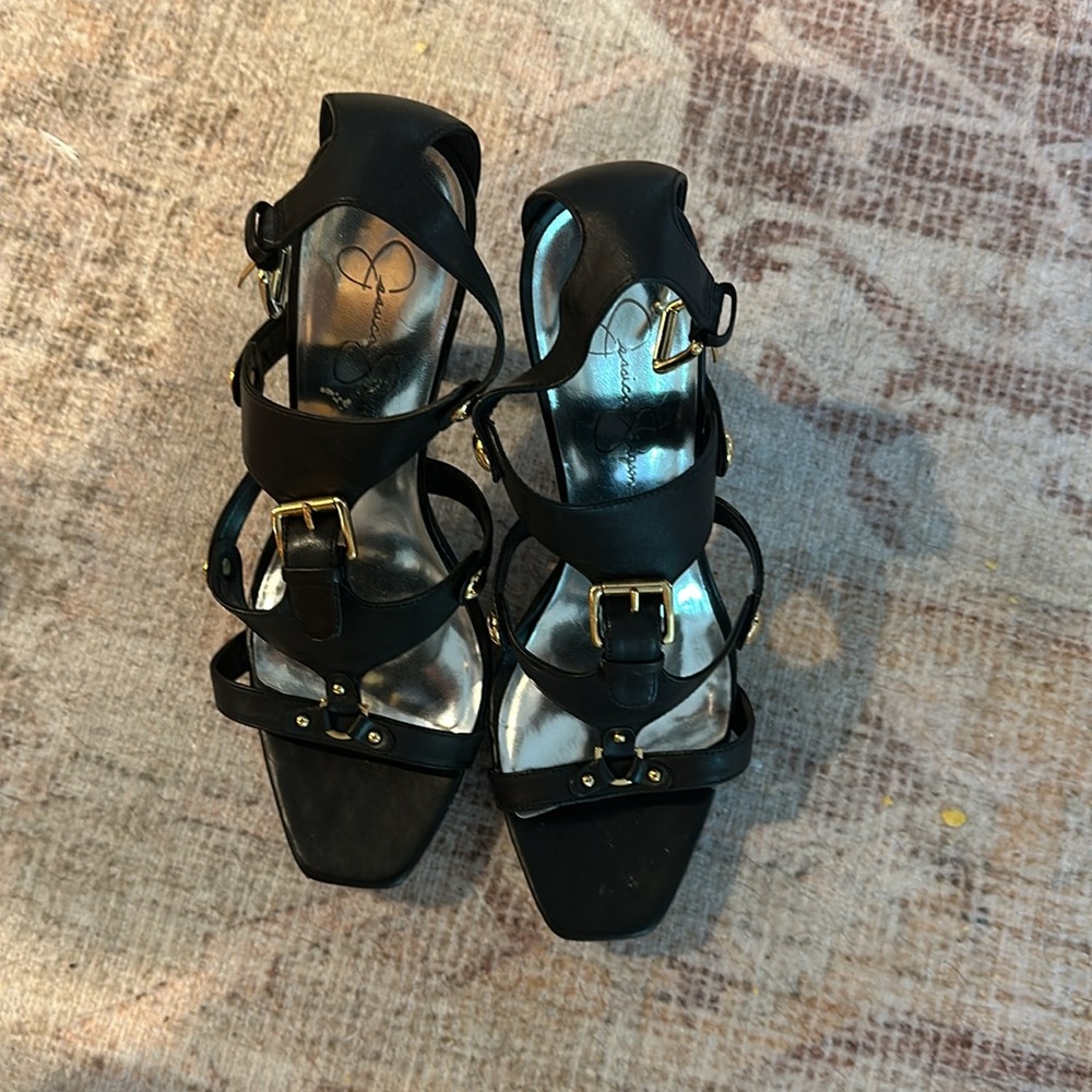 Leather platform heel